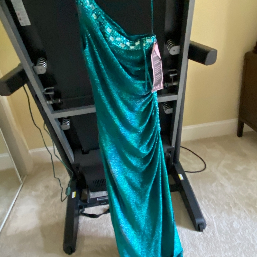 Betsy Adams dress